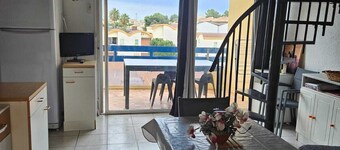 Studio Mezzanine en Bordure de mer Dans le sud de la France