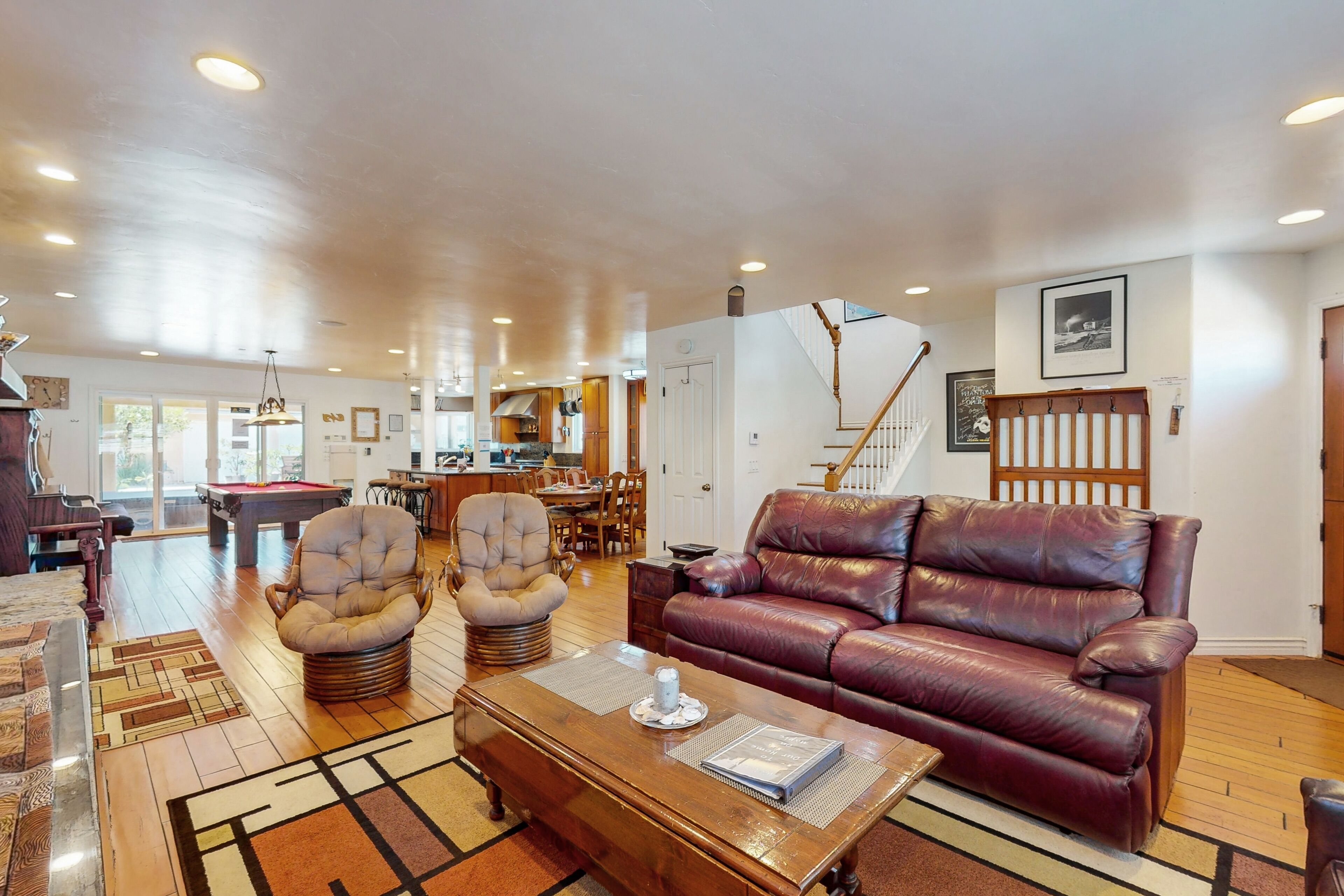 Wonderful Beachside House w/Private Hot Tub & Washer/Dryer, WiFi, & Firepit