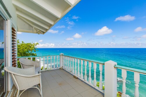 The Villa at Rainbow Cliffs