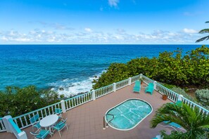 Terrace/patio - The Villa at Rainbow Cliffs (Kingshill)