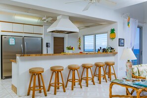 Interior - The Villa at Rainbow Cliffs (Kingshill)