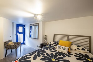 4 chambres, bureau, fer et planche à repasser, Wi-Fi gratuit