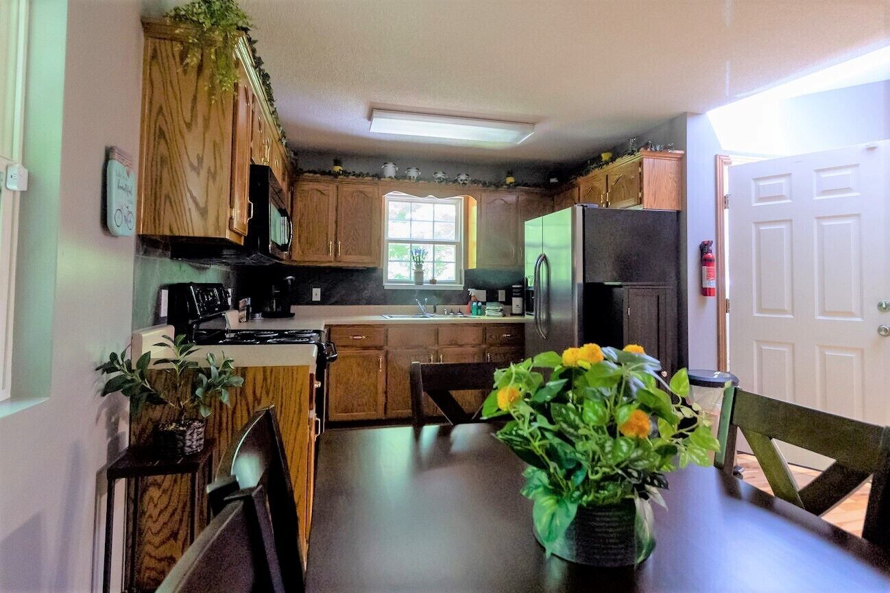 Retreat on the Hill 411C