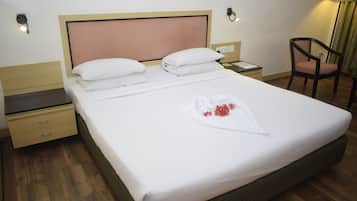 Basic Suite | 1 bedroom, bed sheets