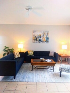 Televisión, futbolito y tenis de mesa 