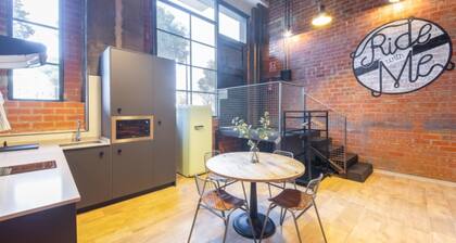 Art Loft 03 'Atelier Bike' in Valencia