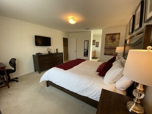 4 bedrooms, desk, iron/ironing board, travel crib - 4 BR, Near Disney, Private Heated Pool/Spa, Game Room-Arcade, Free Resort Club  (Kissimmee)