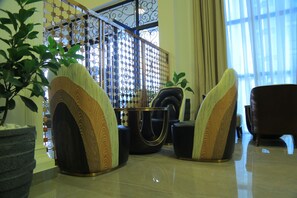 Lobby sitting area - Check inn hotel (Addis Ababa)