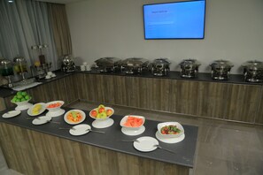 Gratis morgenmadsbuffet hver dag