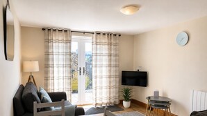 Unclassified image, 5 of 24, button - Howgills Apartment 8 (self-catering accommodation with free parking and Wi-Fi) (Sedbergh)