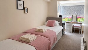 Unclassified image, 4 of 24, button - Howgills Apartment 8 (self-catering accommodation with free parking and Wi-Fi) (Sedbergh)