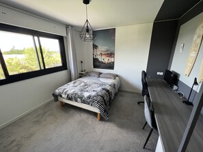 4 chambres, fer et planche Ă repasser, lit parapluie, Wi-Fi gratuit