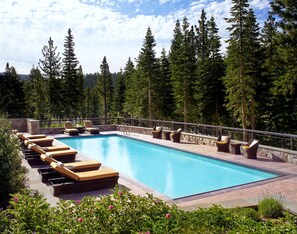 Pool - Ritz Carlton Club, Lake Tahoe - 3 Bedroom (Truckee)