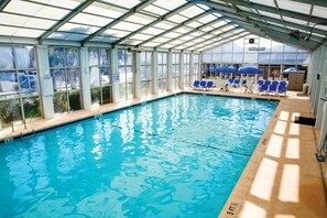 Piscine couverte, piscine chauffée