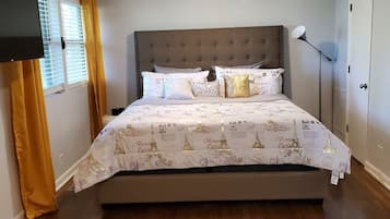 2 多间卧室、熨斗/熨衣板、免费 WiFi、床单