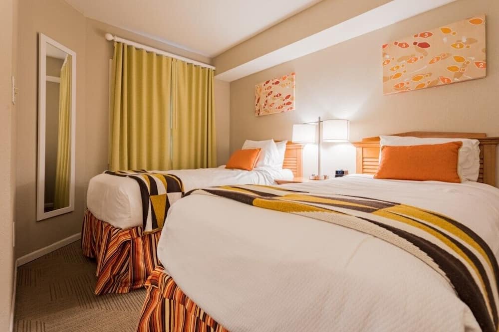 Shore Crest Vacation Villas™ I & II - 2 Bedroom Marshview