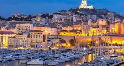 ⭐️MAGNIFIQUE T5 GARE ST CHARLES/VIEUX PORT/2 BALCONS⭐️CLIMATISÉ