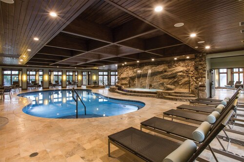 4 Bedroom Townhome in Rock Barn Golf & Spa