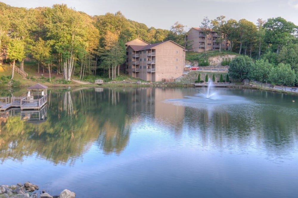 Blue Ridge Village (Banner Elk) - 2 Bedroom Villa