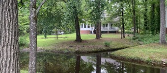 Private Guest house on Golden Pond