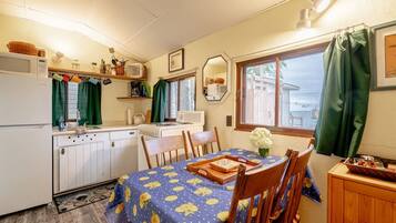 Fridge, microwave, coffee/tea maker, toaster