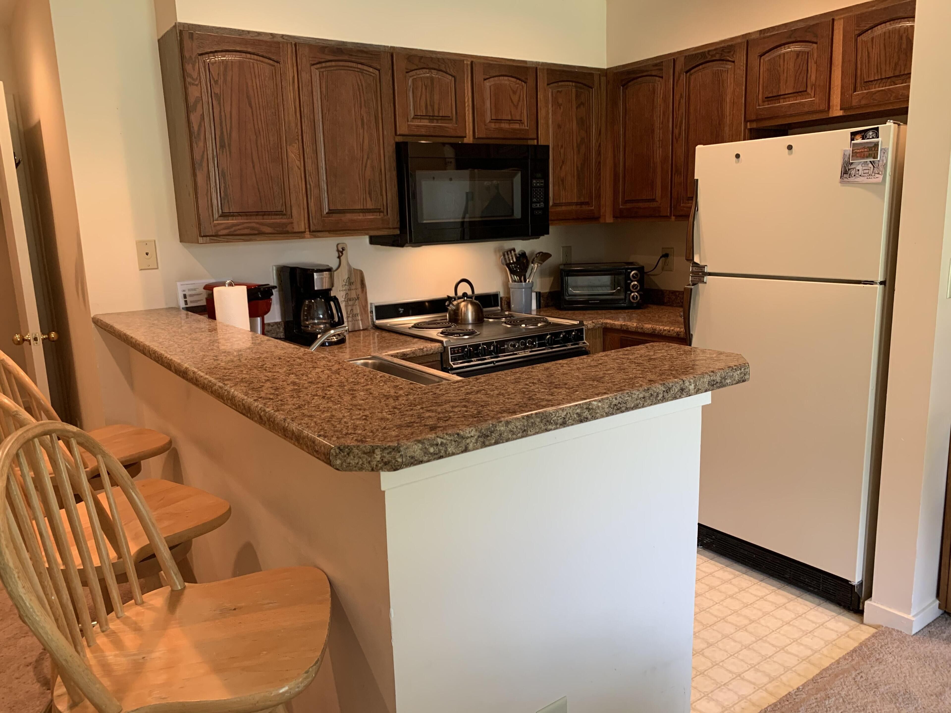 Comfortable, Redecorated Condo at Mount Snow