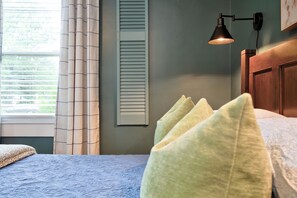 4 chambres, fer et planche à repasser, Wi-Fi gratuit, draps fournis
