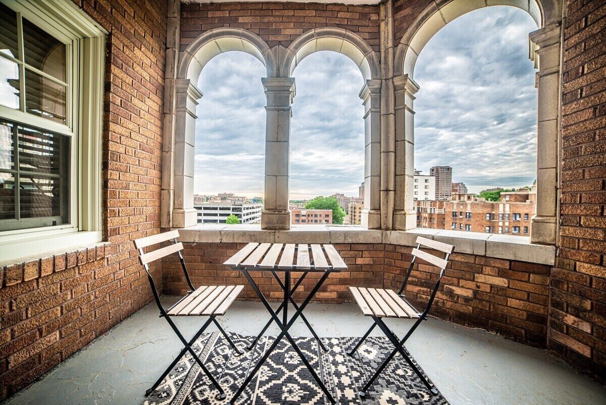 Gorgeous patio.