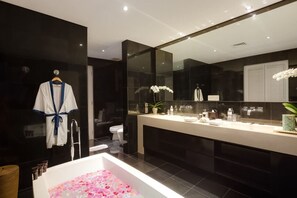 Hair dryer, towels