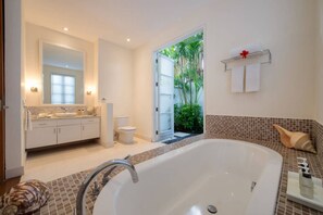 Haartrockner, Handtücher