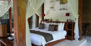 4 Schlafzimmer, Bügeleisen/Bügelbrett, Internetzugang, Bettwäsche