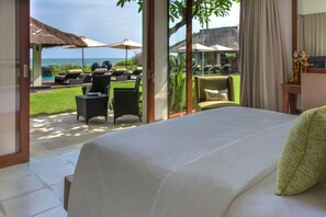 5 habitaciones, tabla de planchar con plancha, internet y ropa de cama 