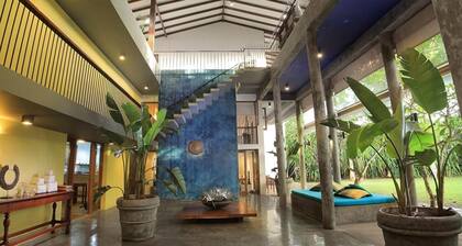 Experience a Luxury Holiday in Sri Lanka while staying in this Beautiful Villa