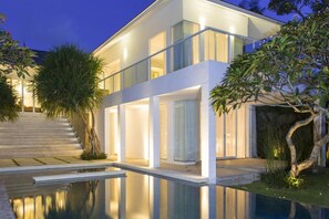Exterior - Modern Beachside Escape with Private Pool – Bali Villa 1108 (Bali)