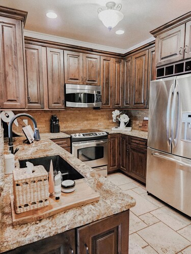 "Villa de Lamour™" Luxury Resort Vibes 