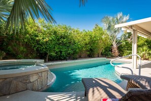 Pool - Tropical Oasis at Indian Palms w/Pool/Spa, Mountain View, in Golf Resort: #050624 (Indio)