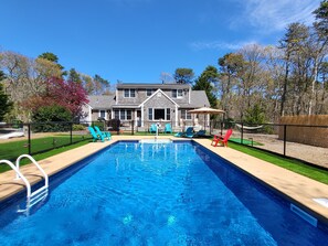 Outdoor pool, a heated pool - Modern Cape, Private Heated Salt Water Pool,  Minutes to Beaches/Golf/Lakes (Brewster)