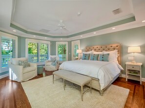 5 室のベッドルーム、アイロン / アイロン台、WiFi (無料)、ベッドシーツ