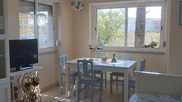 3 bedrooms, iron/ironing board, travel cot, WiFi