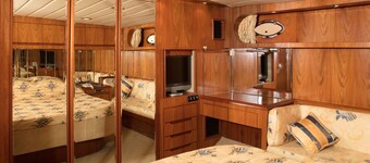 Dream Luxurious Yacht