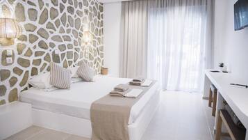 Superior Double Room | In-room safe, blackout curtains, soundproofing, free WiFi