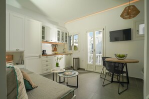 Smart TV - Mykonos 22, Superb Town Penthouse with Jacuzzi Spa (Μύκονος)