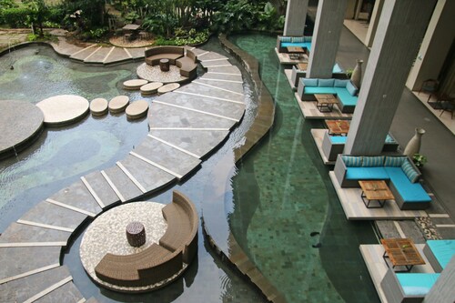 Graha Makara Suite Hotel & Residence