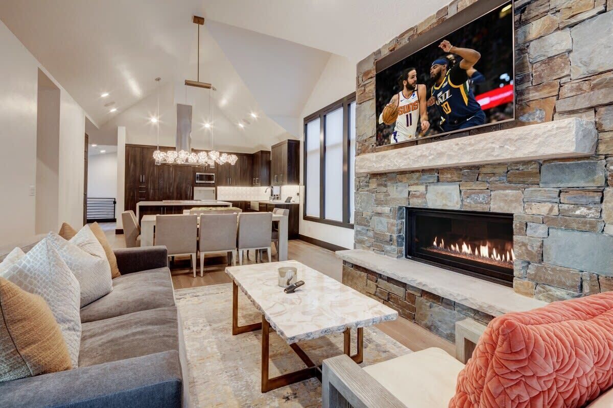 TV, fireplace, offices