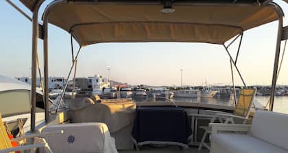 Mykonos Yacht Stay - 2 Private Rooms