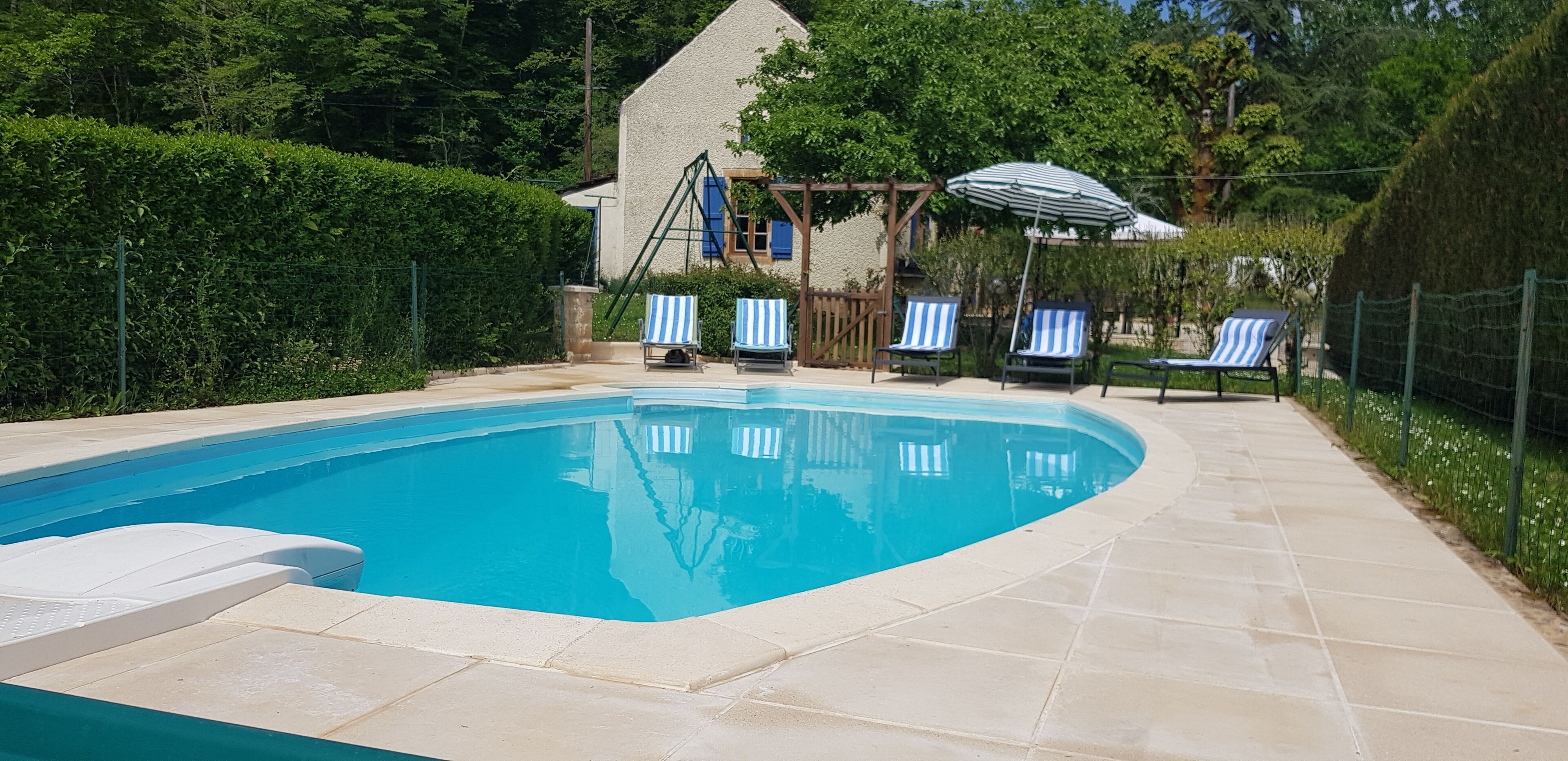 Maison de Charme à la Campagne, Avec Piscine Privée