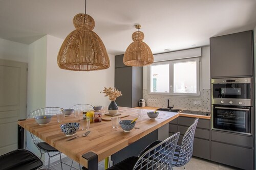 700m from the beach- Family house for 7