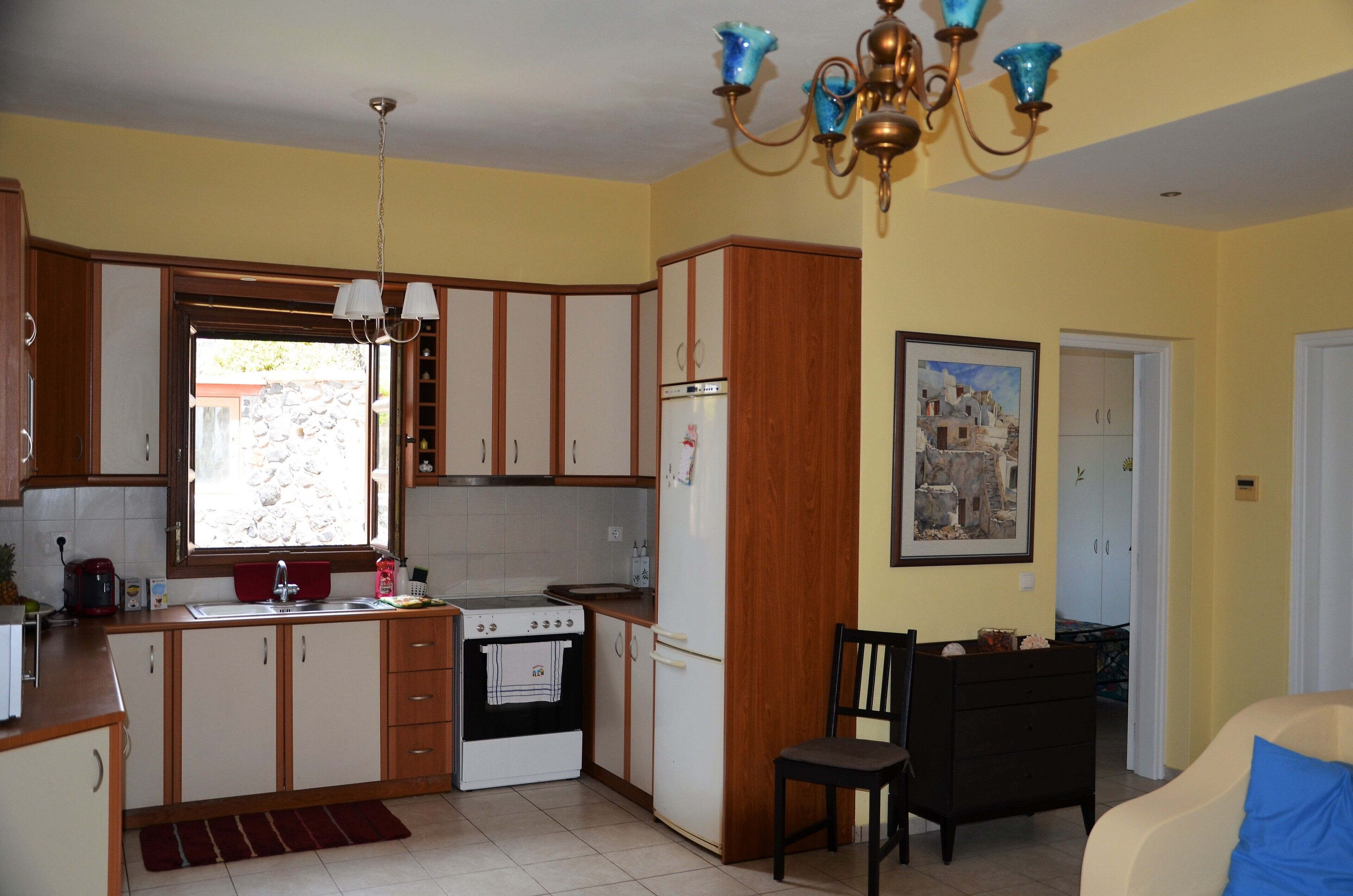 VINEYARDS HILL VILLA,SANTORINI