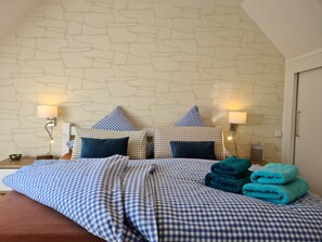 1 bedroom, iron/ironing board, travel crib, free WiFi