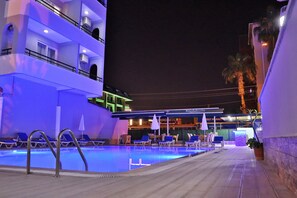 Swim-up bar - Kleopatra Smile Hotel (Alanya)